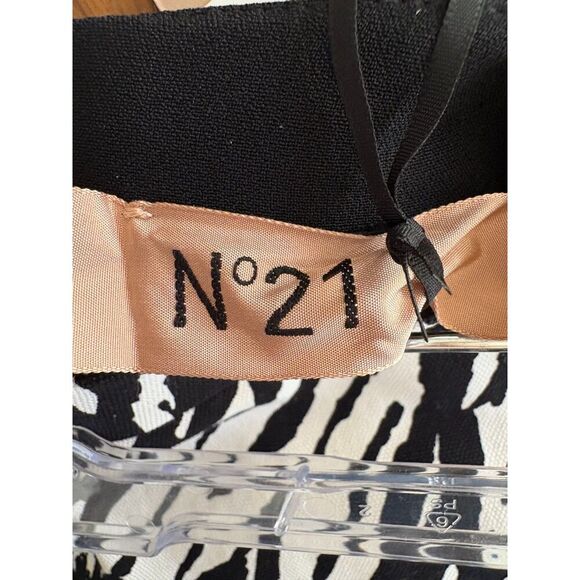 NWT Nº 21 Gonna Tessuto Panel Pencil Skirt Size 38 US Small - Picture 5 of 7